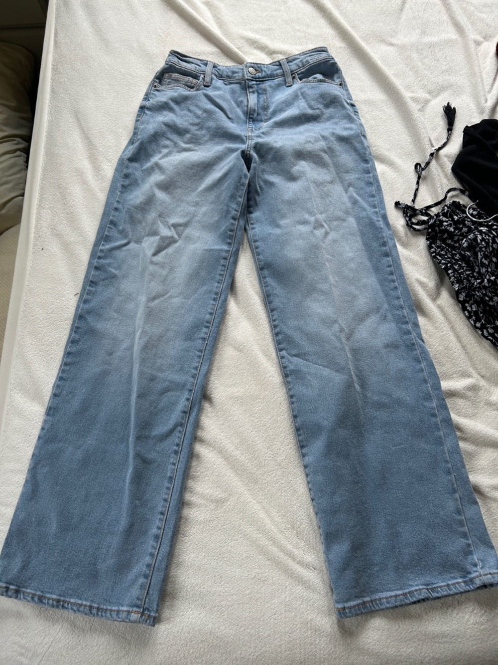 NWOT Light Blue Women's Wide-Leg Jeans